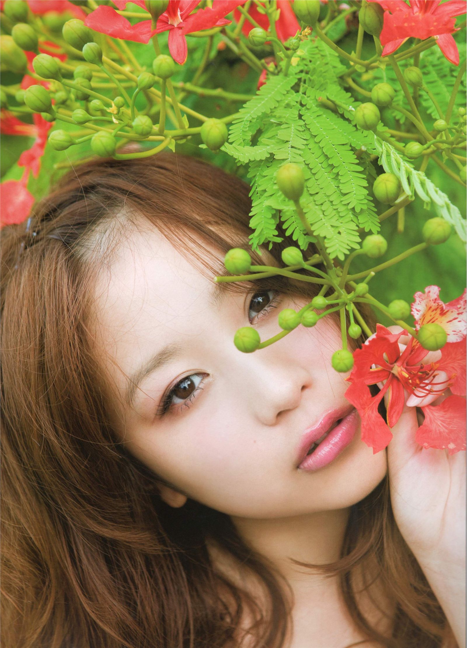 Mai Nishida 西田麻衣 目眩神迷 [PB写真集]